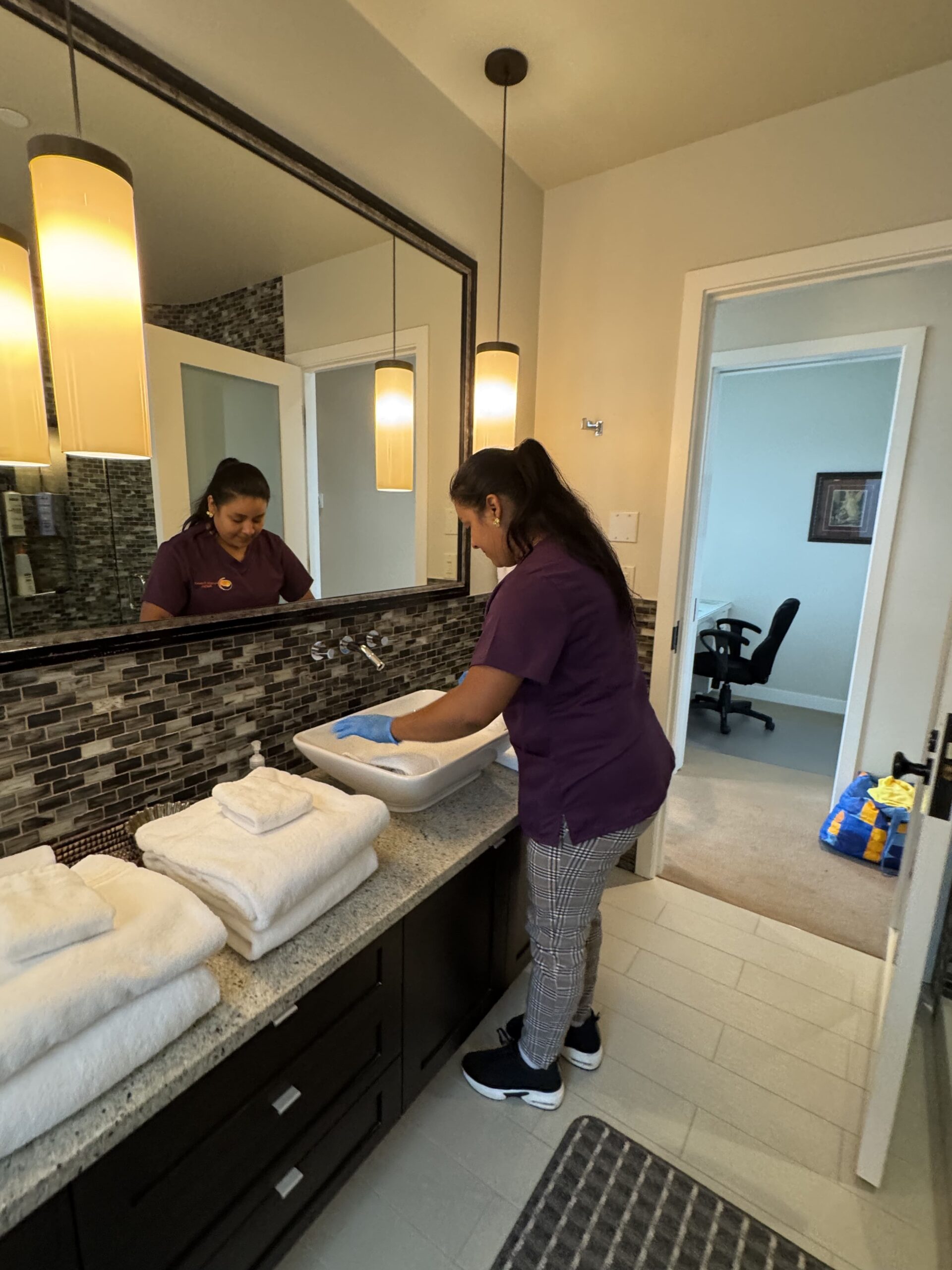 House Cleaning Phoenix AZ | Maid Service Phoenix - Purple Desert Maids